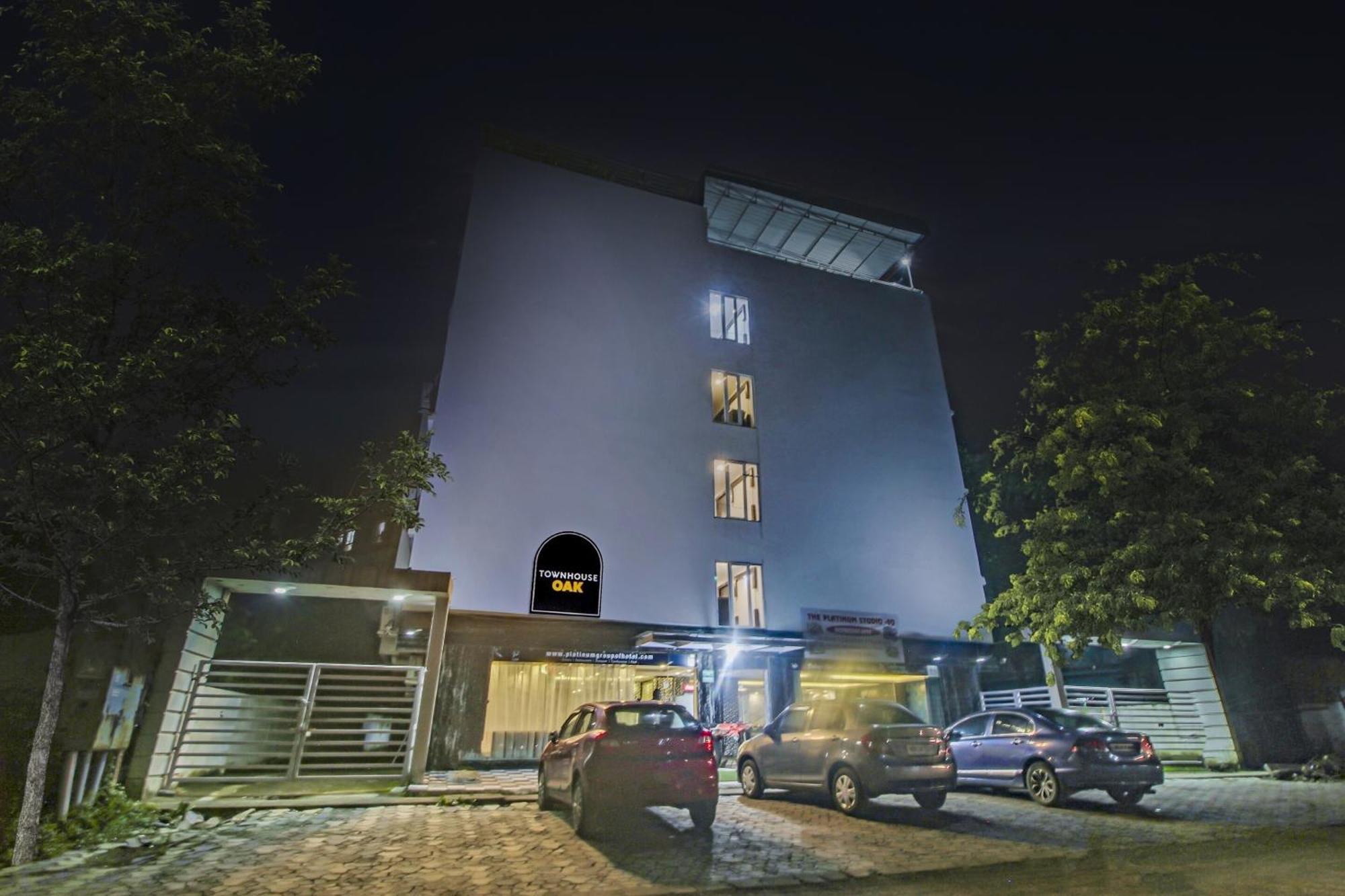 New Town Super Townhouse Oak The Platinum Studio מראה חיצוני תמונה